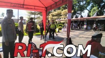 Polsek Gianyar Melaksanakan Pengamanan Lomba Metembang Lagu Bali Dewasa di Alun-Alun Gianyar