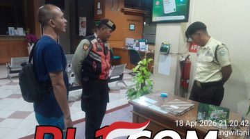 Polsek Mengwi Laksanakan Patroli KRYD, Sambangi Bank BPD Bali Capem Beringkit