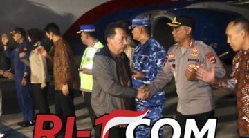 Kapolres Bandara Ngurah Rai Dampingi Kapolda Bali Sambut Kedatangan Kapolri di Bali