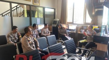 Tim Pamatwil Polda Bali Cek Kesiapan Layanan Call Center 110 Polres Bandara Ngurah Rai