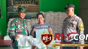 Penyaluran Bantuan Beras di Desa Belega Polsek Blahbatuh Kawal Penyaluran Bantuan Beras untuk 279 KK di Desa Belega