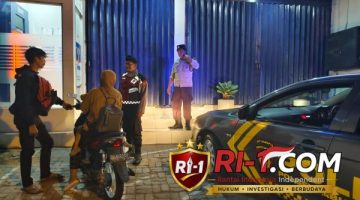 Patroli Dialogis Malam Hari, Samapta Polsek Abiansemal Sambangi Perbankan BRI