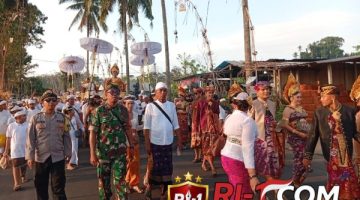 Bhabinkamtibmas, Babinsa dan Pecalang Bersinergi Amankan Upacara Nyenuk di Desa Adat Sidan