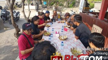 Rembug Warga Jadi Ruang Aspirasi, Bhabinkamtibmas Kesiman Kertalangu Tanggapi Keluhan Keamanan Pantai Biaung