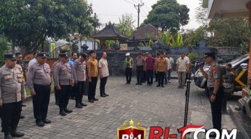 Apel Jampim; Kapolsek Dentim Ingatkan Personel, Pelaksanaan QW Kapolri Harus Diwujudkan dalam Tindakan Nyata